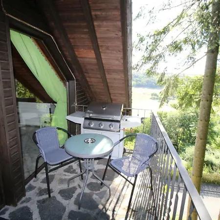 Attractive In Eifel With Paved Garden Apartament *